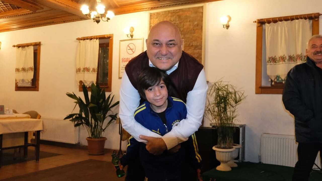 Başkan Günay’dan MY Bozüyükspor Salon Hokeyi Kız Takımına Moral Ziyareti 7